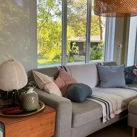 Indoor And Outdoor Life In Simple Design Gem *