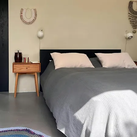 Indoor And Outdoor Life In Simple Design Gem Dom wakacyjny